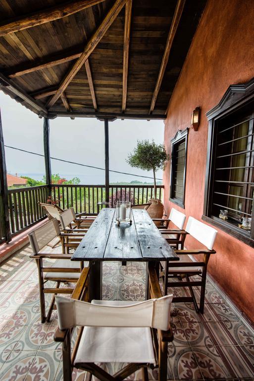 Villa Mulberry House à Sithonia Extérieur photo